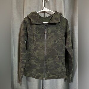 S | Lululemon Camo Full Zip Athletic Jacket